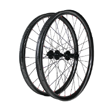Hand-built AM735 asymmetric rim profile carbon fiber mtb 650B wheels