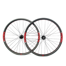 Hand-built carbon AM933 asymmetric 29er mtb Enduro wheels tubeless compatible